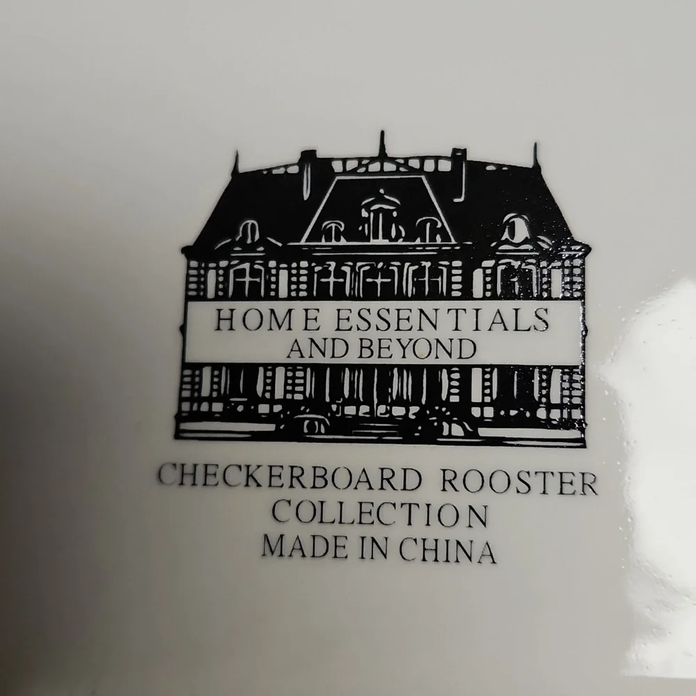 HOME ESSENTIALS & BEYOND ceramic Checkerboard Rooster Square Baking Dish.